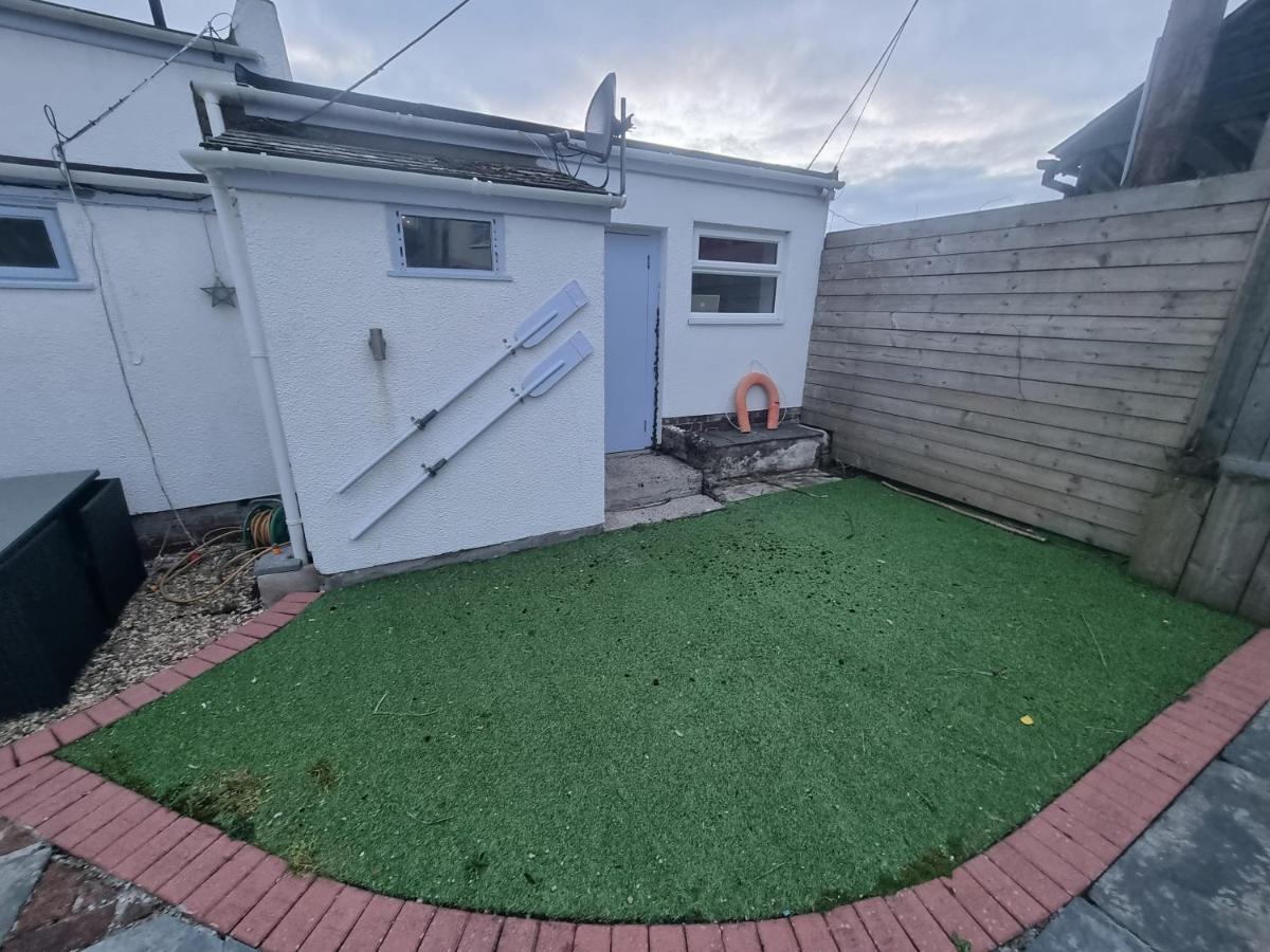 Neet Retreat - Sleeps 7 Next To Bude